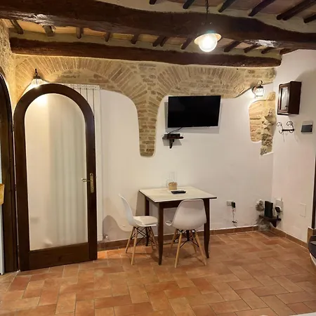 Casa Leon - Center Apartamento Perúgia