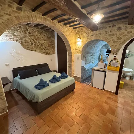 Casa Leon - Center Περούτζια